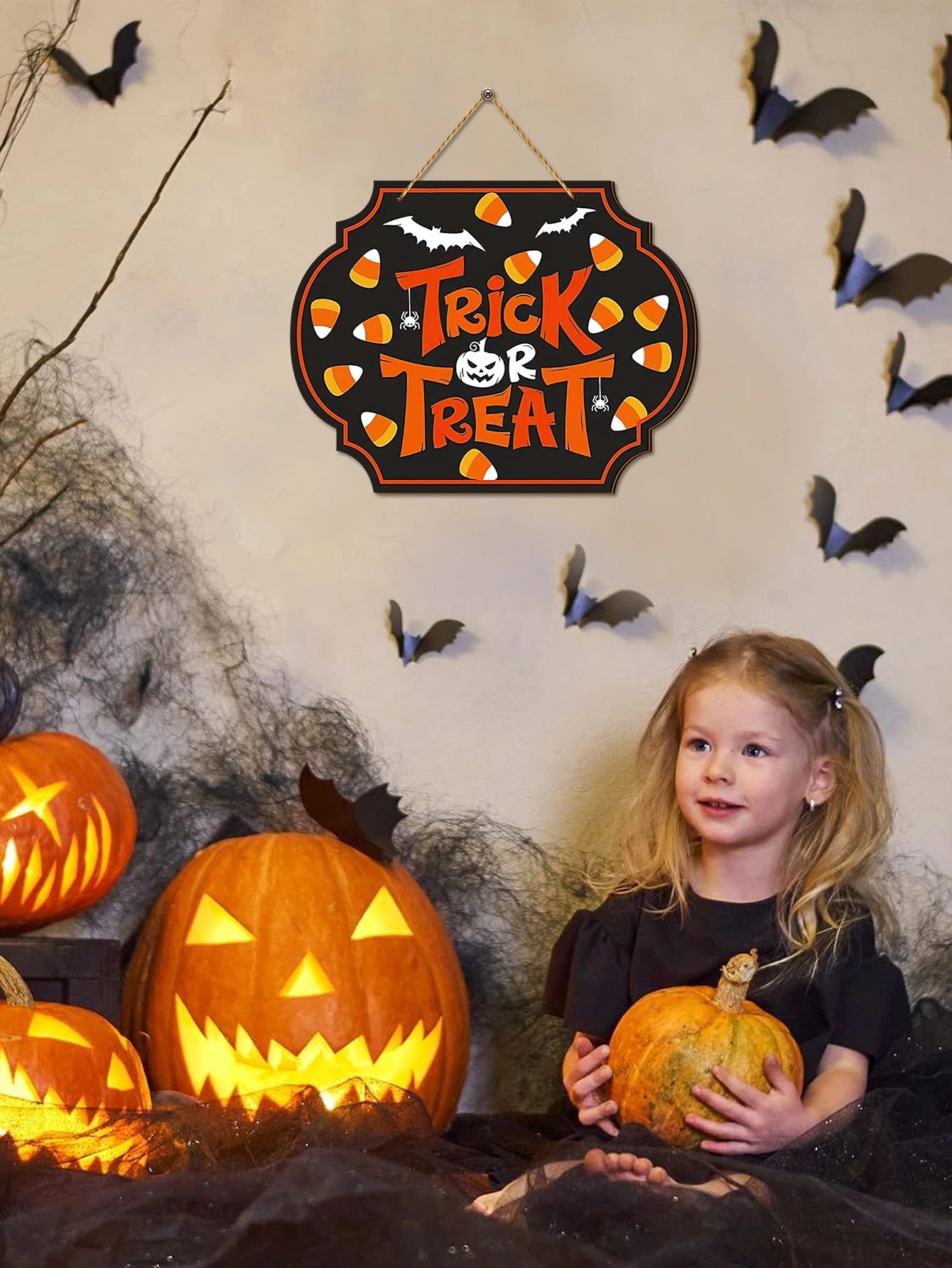 Wooden “Trick Or Treat” Halloween Sign