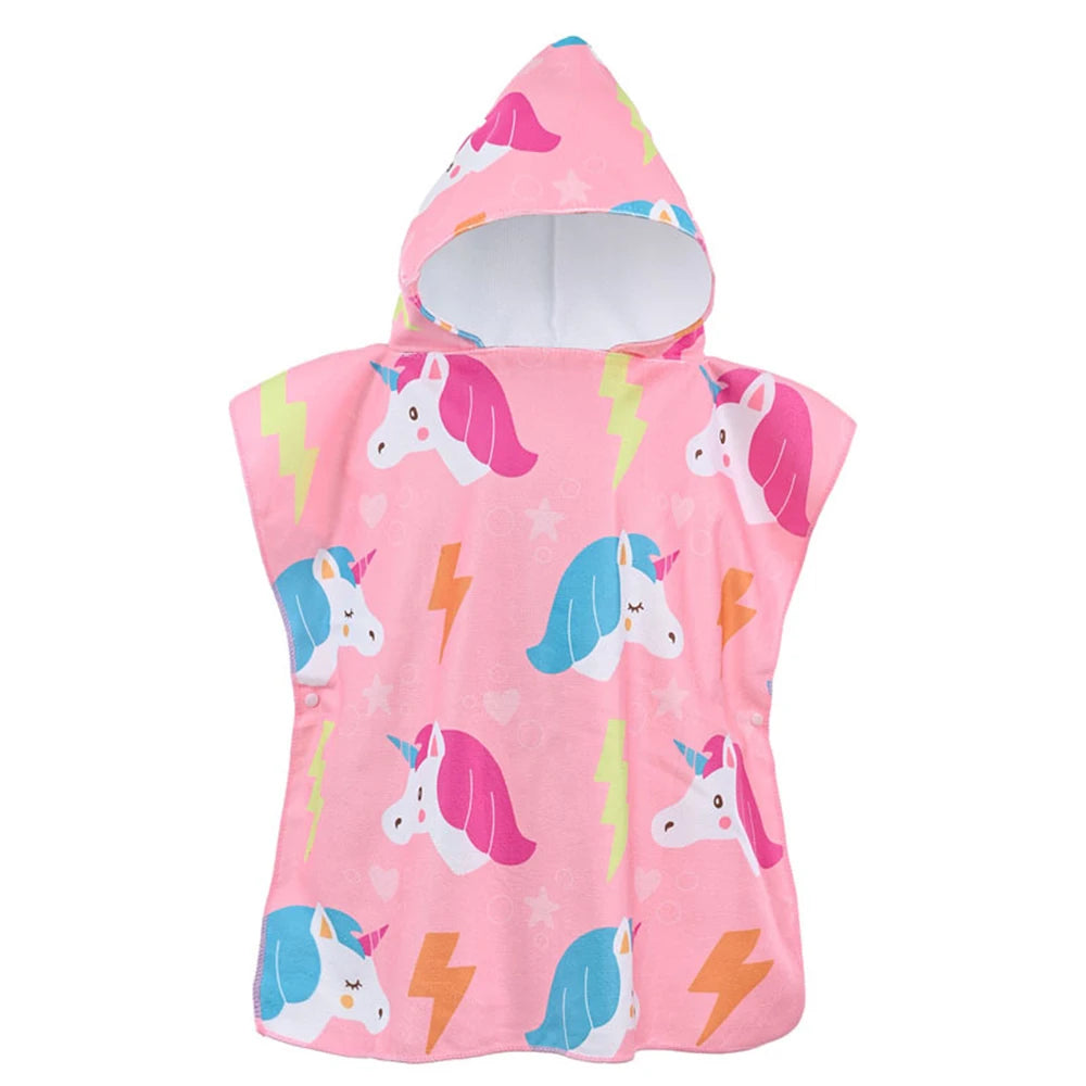  Kids hooded bath towel with unicorn design, perfect for fun and cozy bath times.