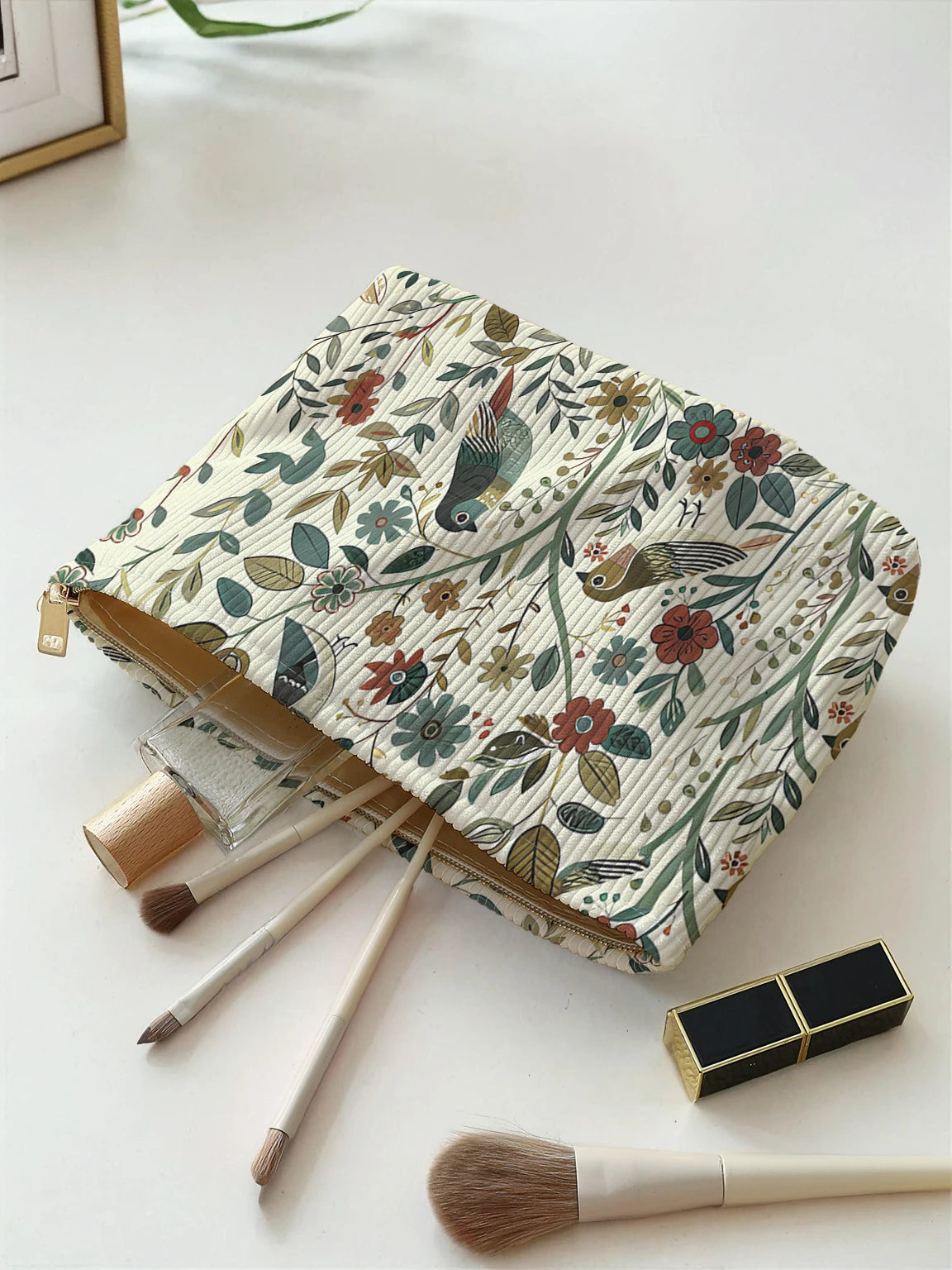 Corduroy Branch Bird Zipper Makeup Bag